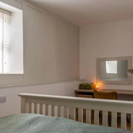 Ground Floor Retreat - Business Or Pleasure شقة