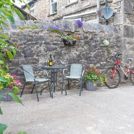 Apartment Cosy Ground Floor Flat - District With Bike Storage *